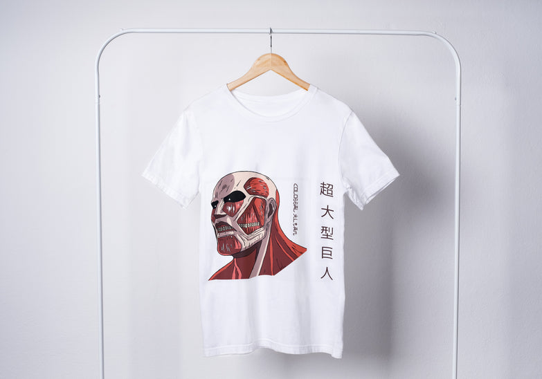 בגדים - חולצה טיטאן הקולוסל 2 - Attack on Titan \ מתקפת הטיטאנים